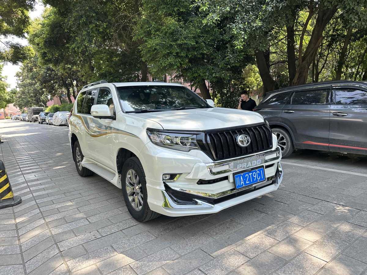 豐田 普拉多  2015款 2.7L 自動標(biāo)準(zhǔn)版圖片