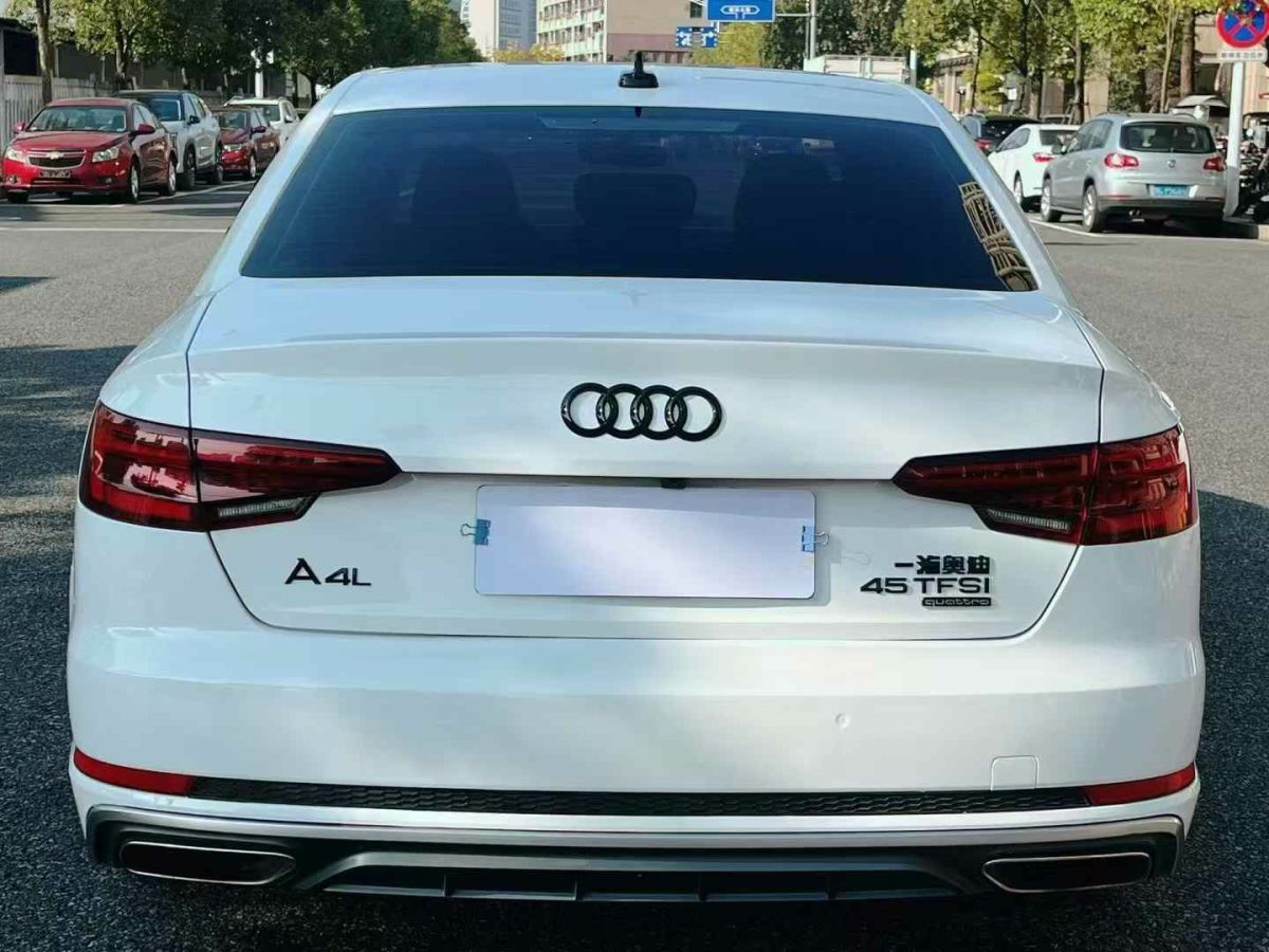 奧迪 奧迪A4L  2019款 35 TFSI 進(jìn)取型 國(guó)V圖片