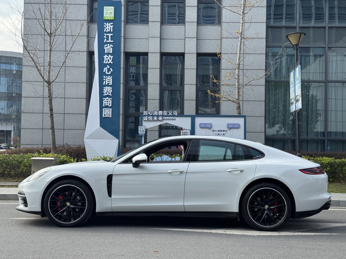 保時(shí)捷 Panamera  2014款 Panamera 3.0T圖片