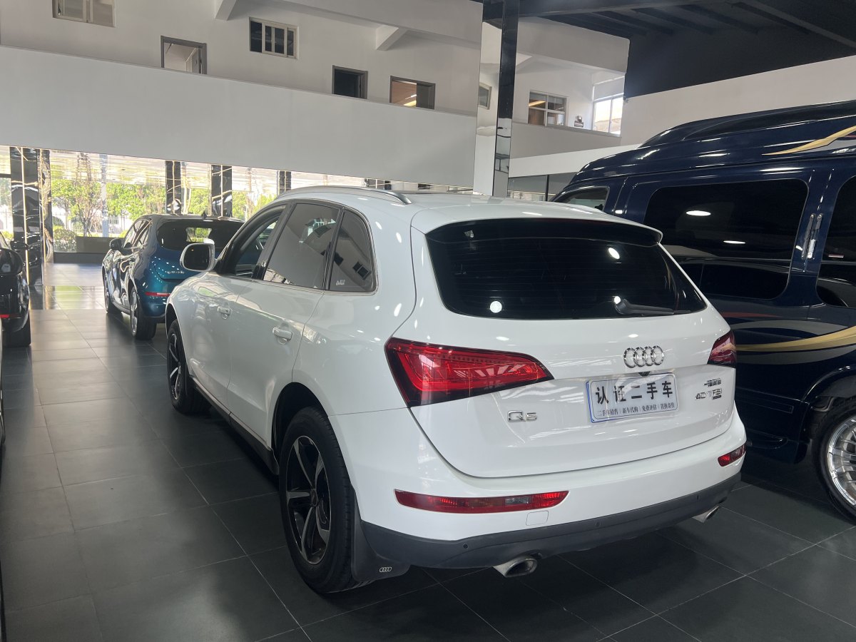 奧迪 奧迪Q5  2013款 40 TFSI 技術(shù)型圖片