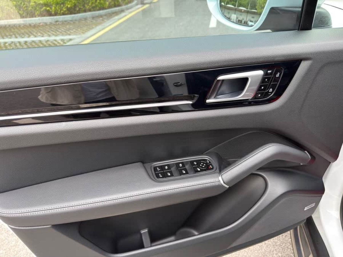 保時(shí)捷 Cayenne  2019款 Cayenne Coupé 3.0T圖片