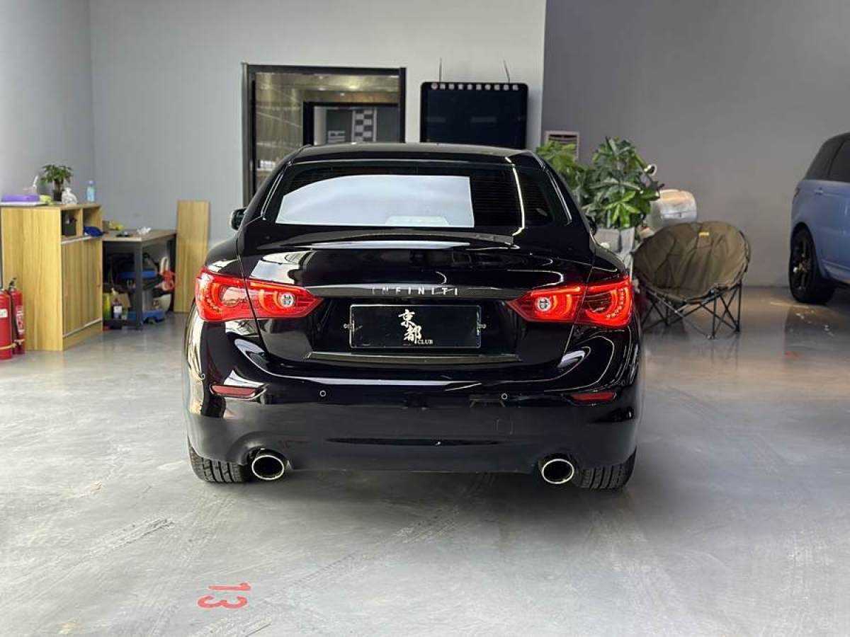 2015年3月英菲尼迪 Q50  2014款 3.7L 舒適版