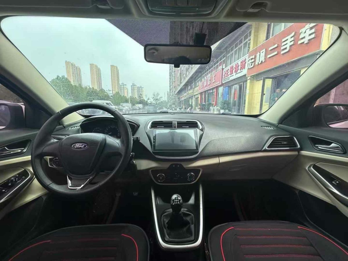福特 福睿斯  2017款 1.5L 手動舒適型圖片