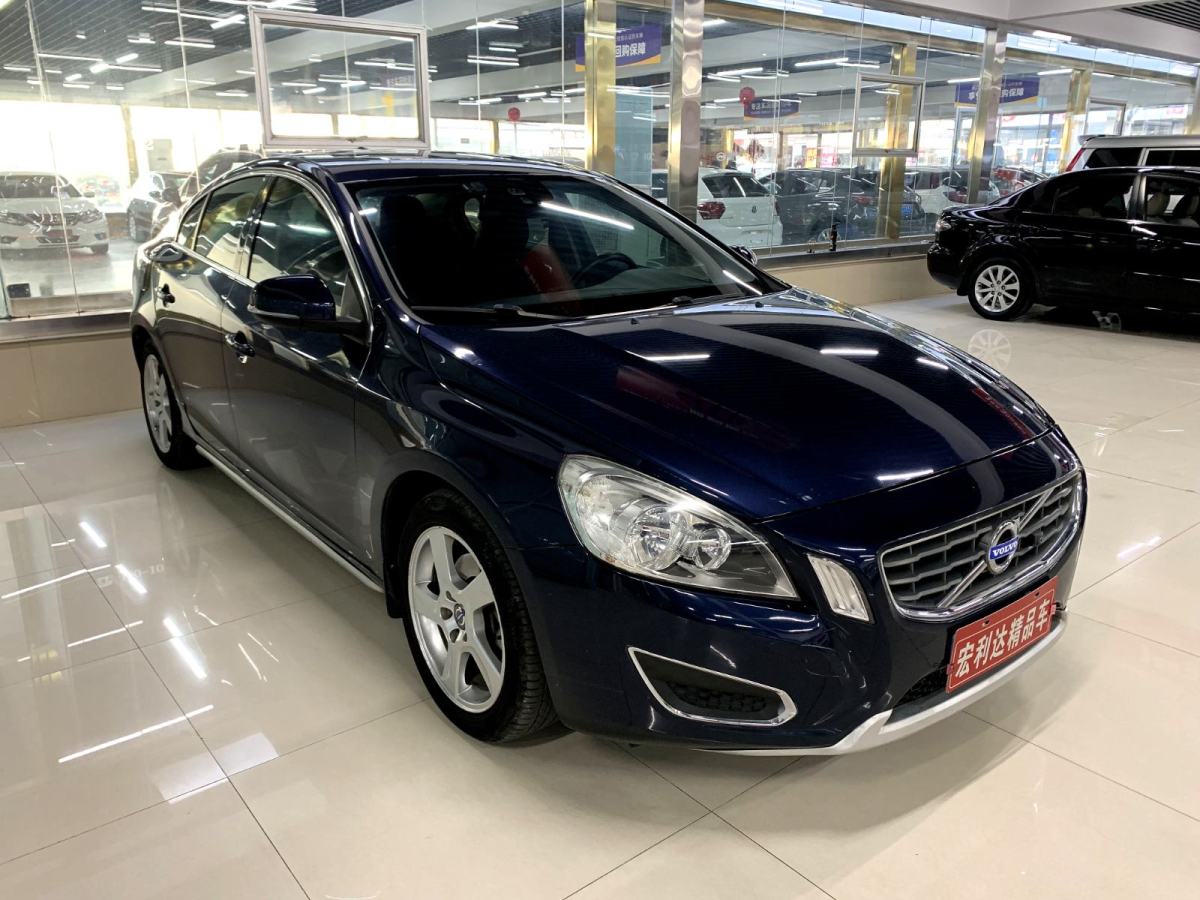 沃爾沃 S60  1448款 1.6T DRIVe 智尚版圖片