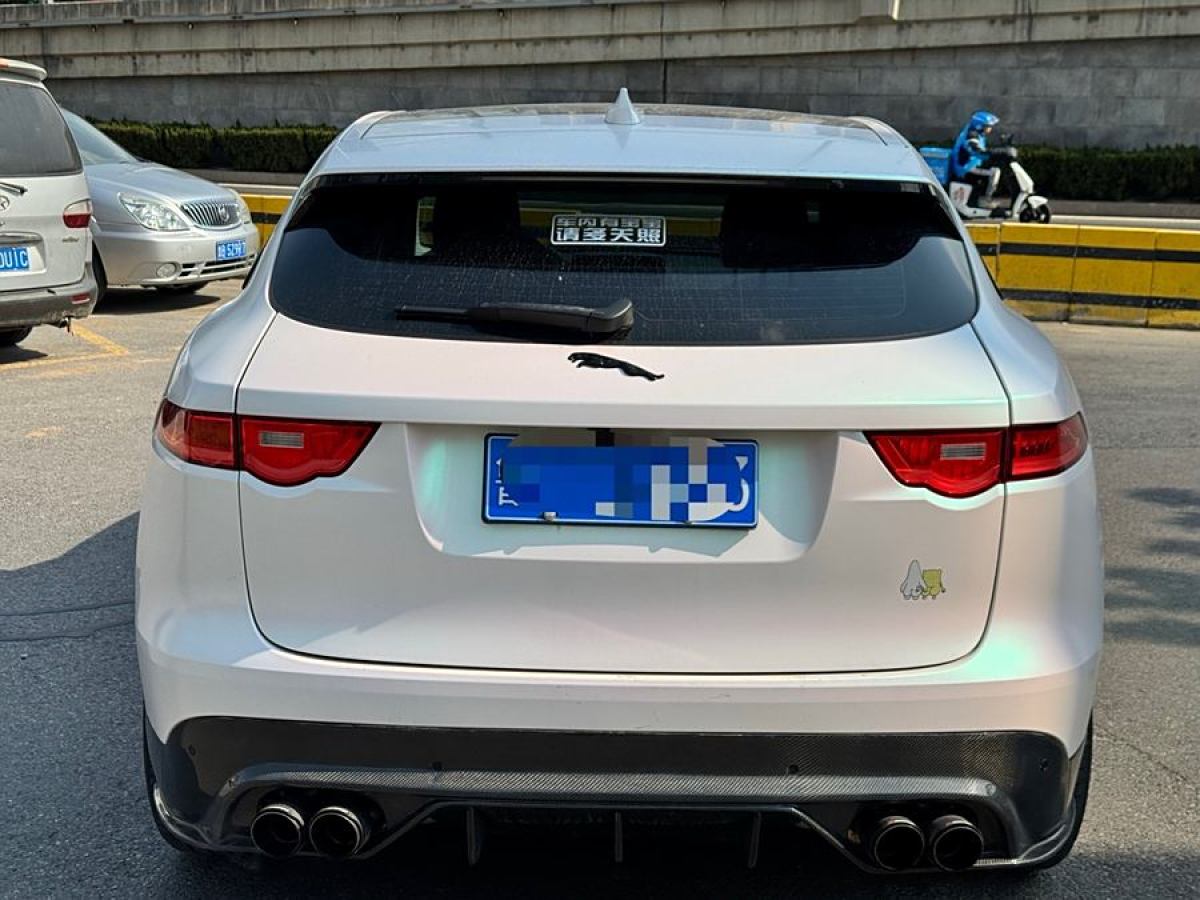 捷豹 F-PACE  2016款 2.0T 兩驅(qū)R-Sport運動版圖片