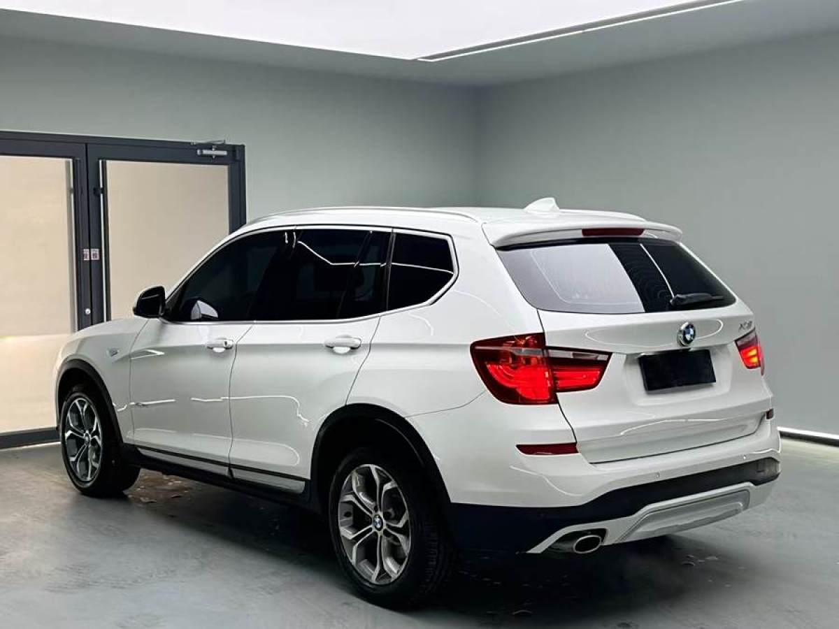 寶馬 寶馬X3  2014款 xDrive20i X設(shè)計(jì)套裝圖片