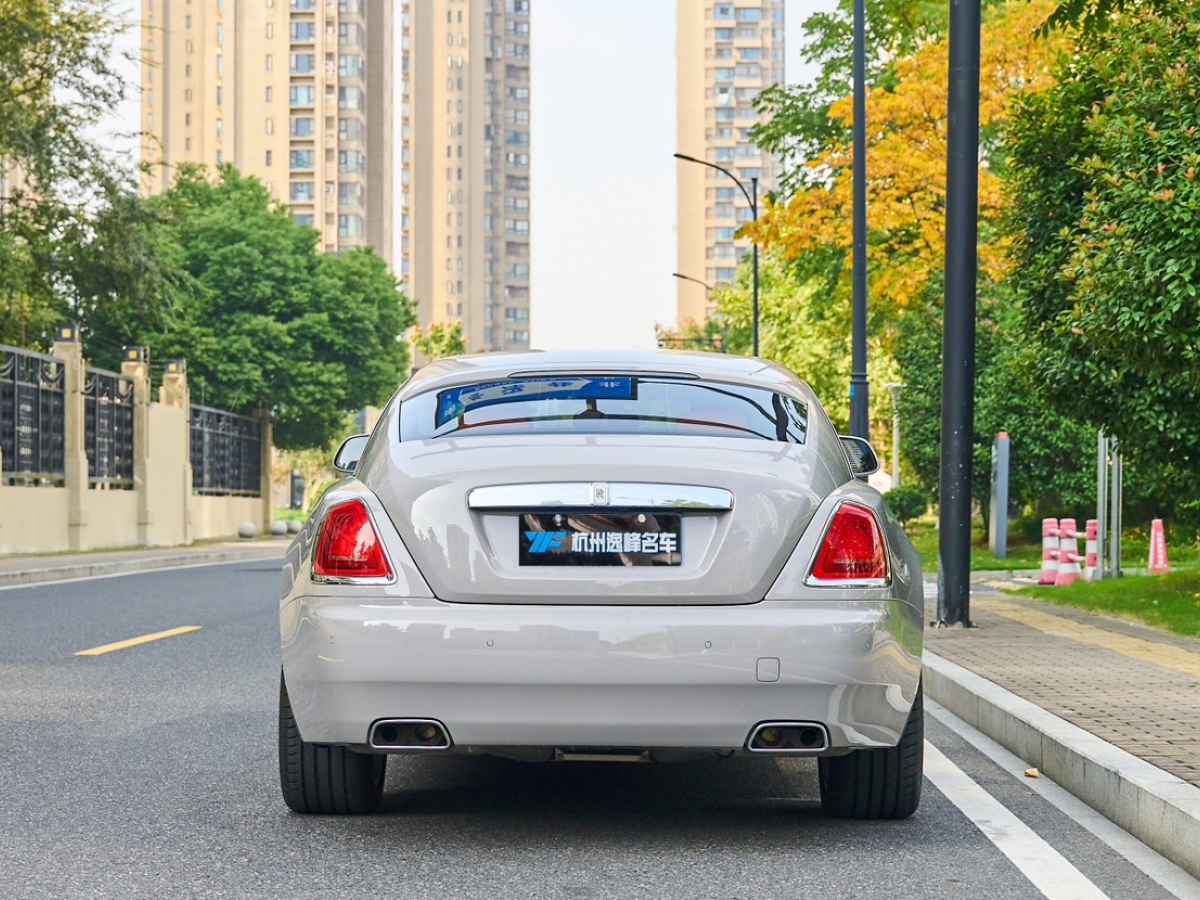 勞斯萊斯 魅影  2018款 6.6T 標(biāo)準(zhǔn)型圖片