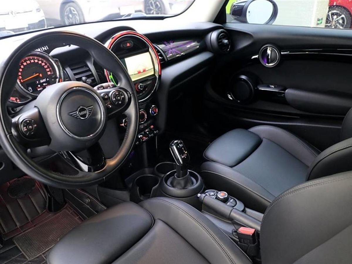 MINI MINI  2020款 1.5T COOPER 經典派圖片