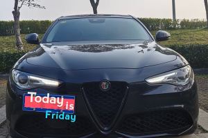 Giulia 阿尔法·罗密欧 2.0T 280HP 豪华版