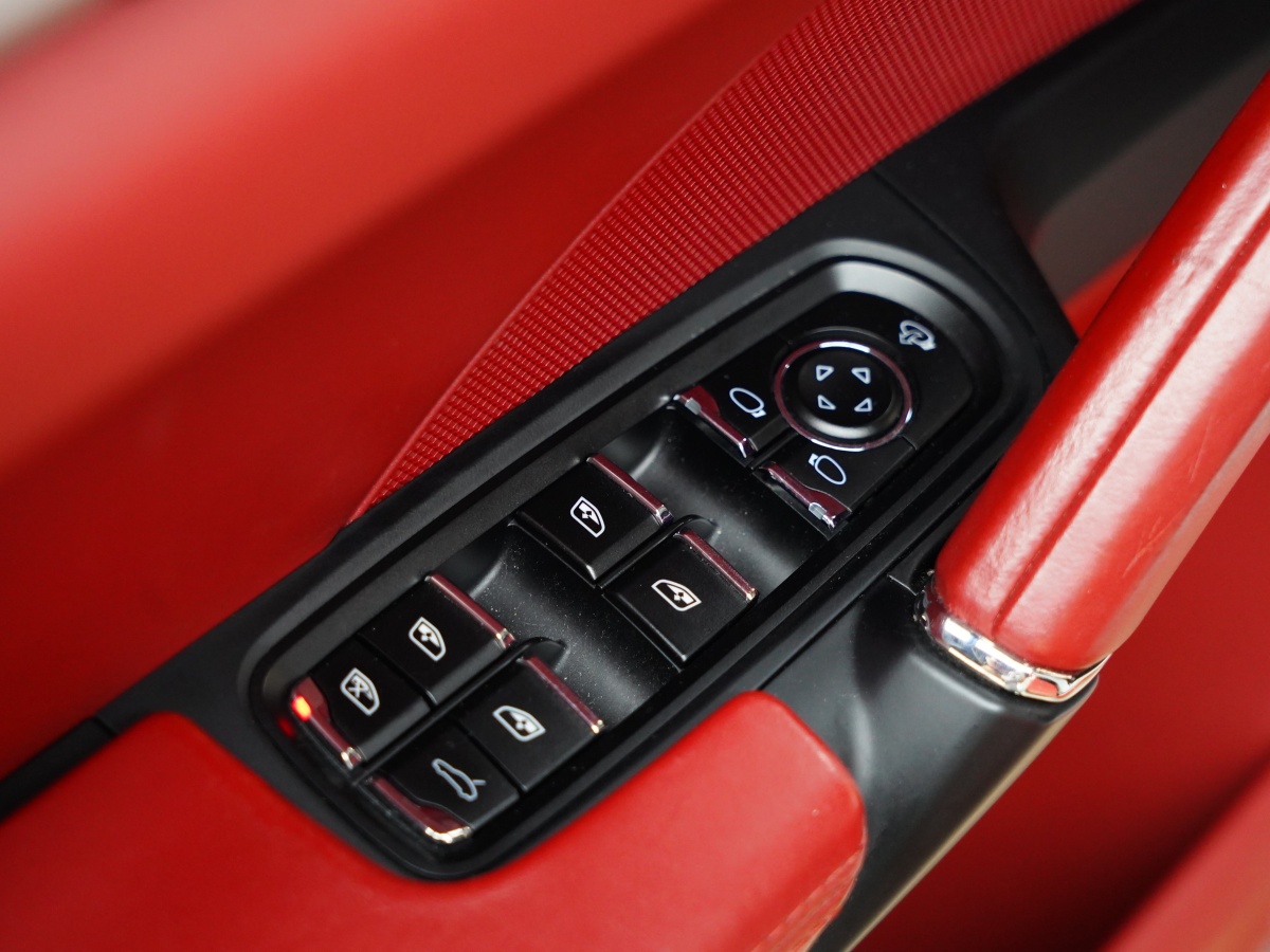 保時捷 Cayenne  2016款 Cayenne GTS 3.6T圖片