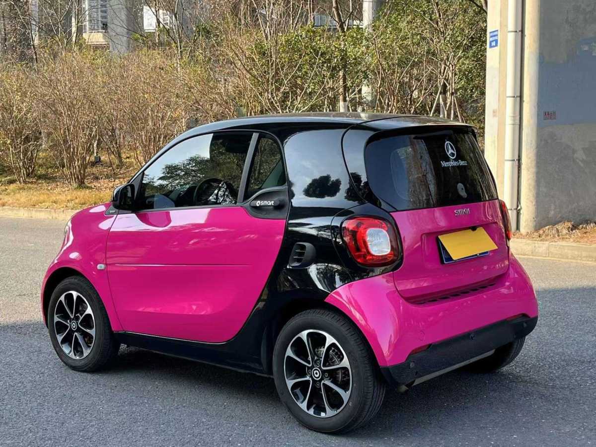 smart fortwo  2015款 1.0L 52千瓦硬頂靈動(dòng)版圖片