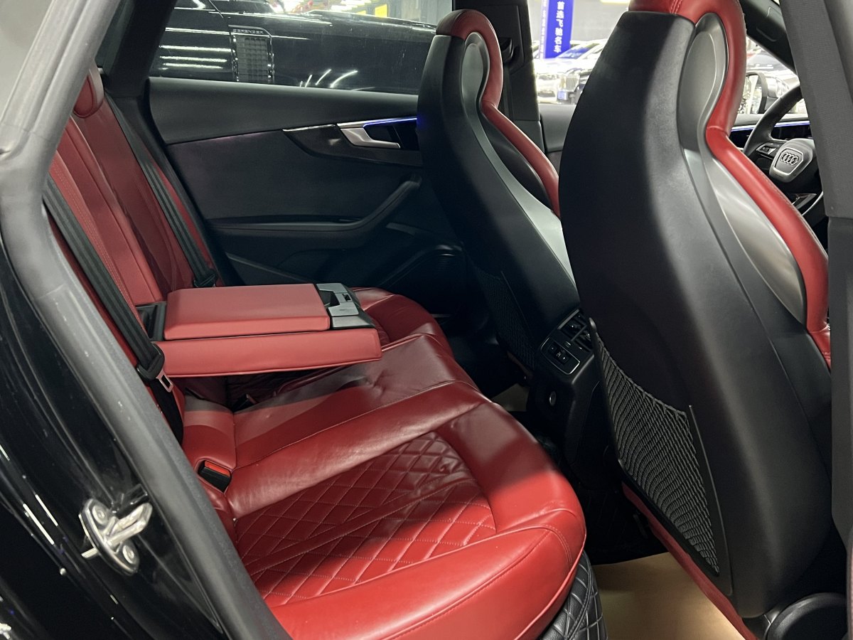 奧迪 奧迪S5  2023款 S5 3.0T Sportback圖片