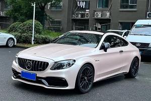 奔驰C级AMG 奔驰 AMG C 63 S 轿跑车