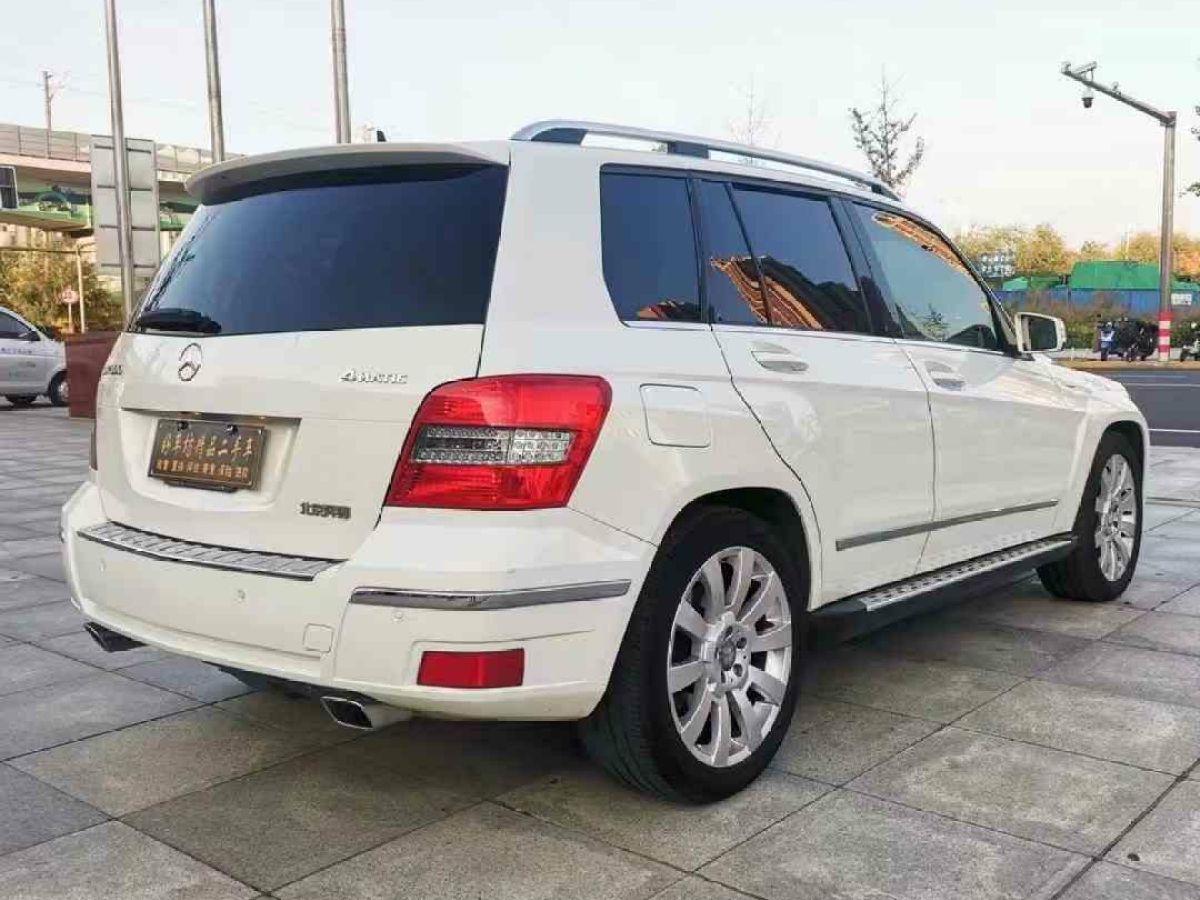 奔馳 奔馳GLK級(jí)  2012款 GLK 300 4MATIC 動(dòng)感型圖片