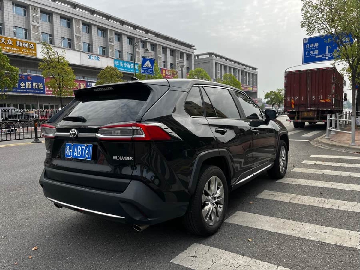 豐田 威蘭達(dá)  2022款 2.0L CVT兩驅(qū)豪華版圖片