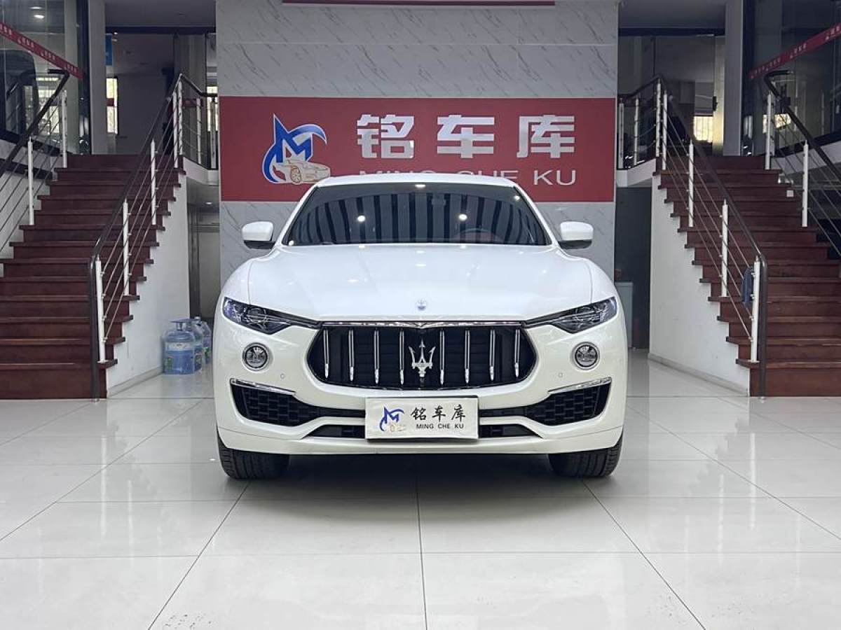 瑪莎拉蒂 Levante  2022款 2.0T GT鋒芒版圖片