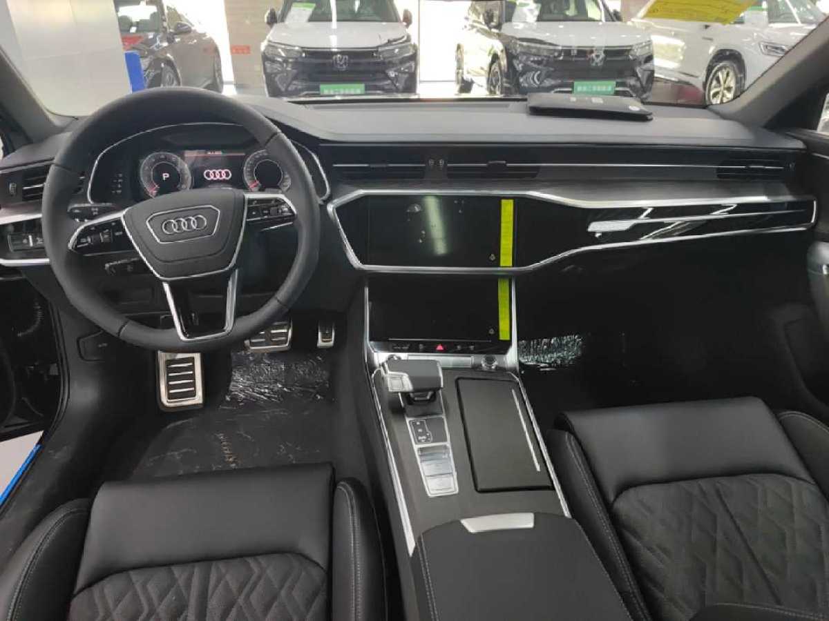 奧迪 奧迪A6L  2025款 45 TFSI quattro 臻選動(dòng)感型圖片
