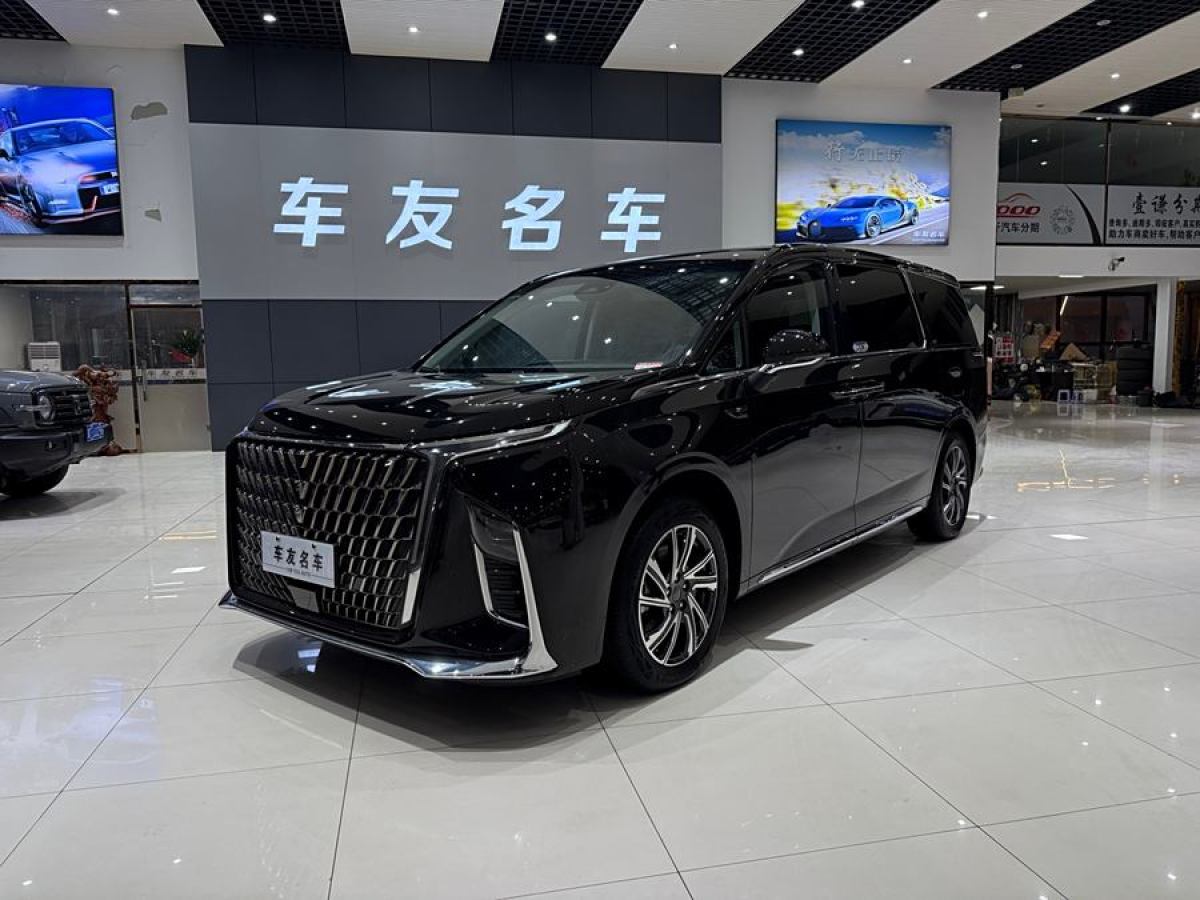 2022年6月上汽大通 上汽大通MAXUS G90  2022款 2.0T 星辰七座版