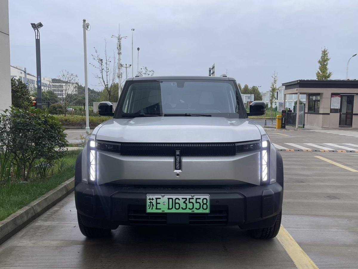 iCAR 奇瑞iCAR 03  2024款 472km 四驅(qū)長(zhǎng)續(xù)航版圖片