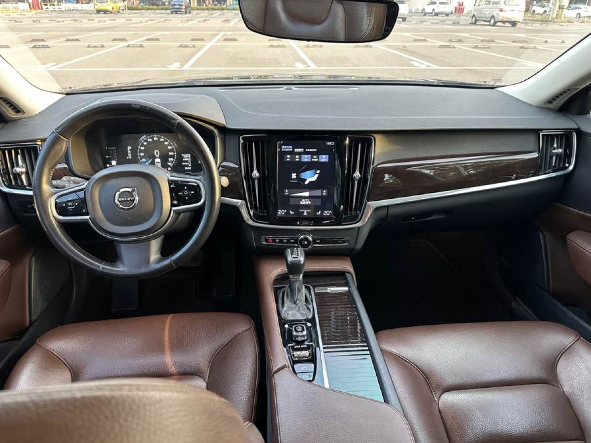 沃爾沃 S90  2018款 T4 智遠版圖片