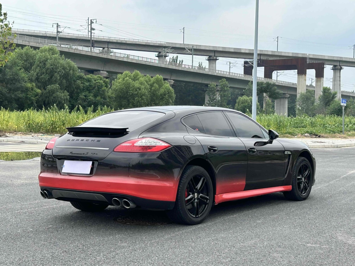 保時(shí)捷 Panamera  2013款 Panamera 4 Platinum Edition 3.6L圖片