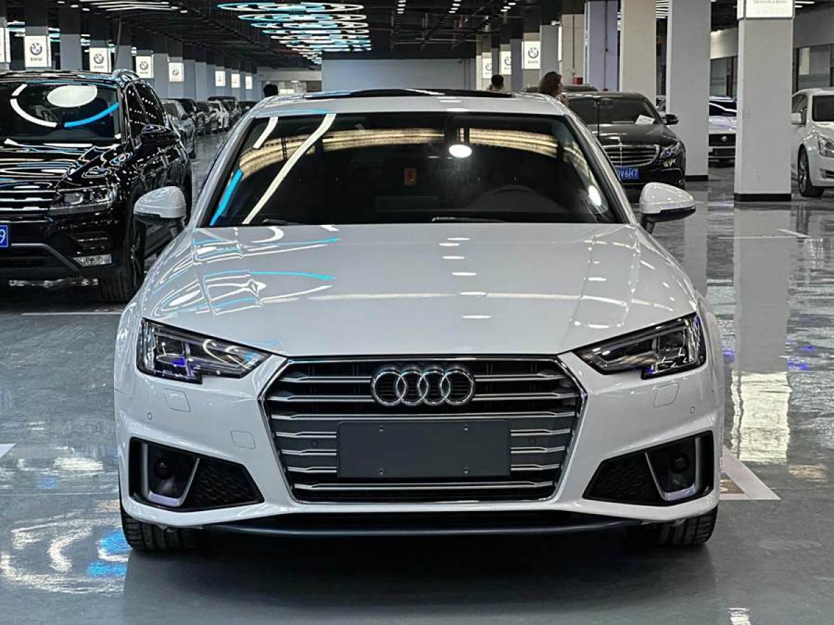 2019年5月奧迪 奧迪A4L  2019款 40 TFSI 時(shí)尚型 國(guó)V