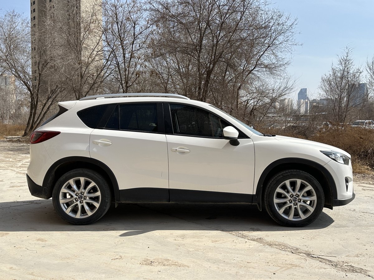 2015年2月馬自達(dá) CX-5  2013款 2.5L 自動四驅(qū)旗艦型