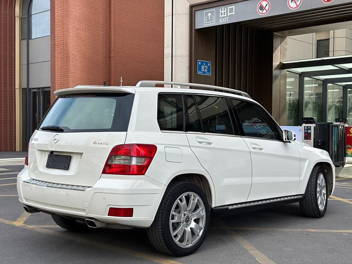 奔馳 奔馳GLK級  2011款 GLK 300 4MATIC 時尚型圖片