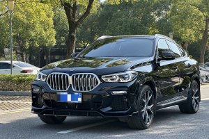 宝马X6 宝马 改款 xDrive40i 尊享型 M运动套装