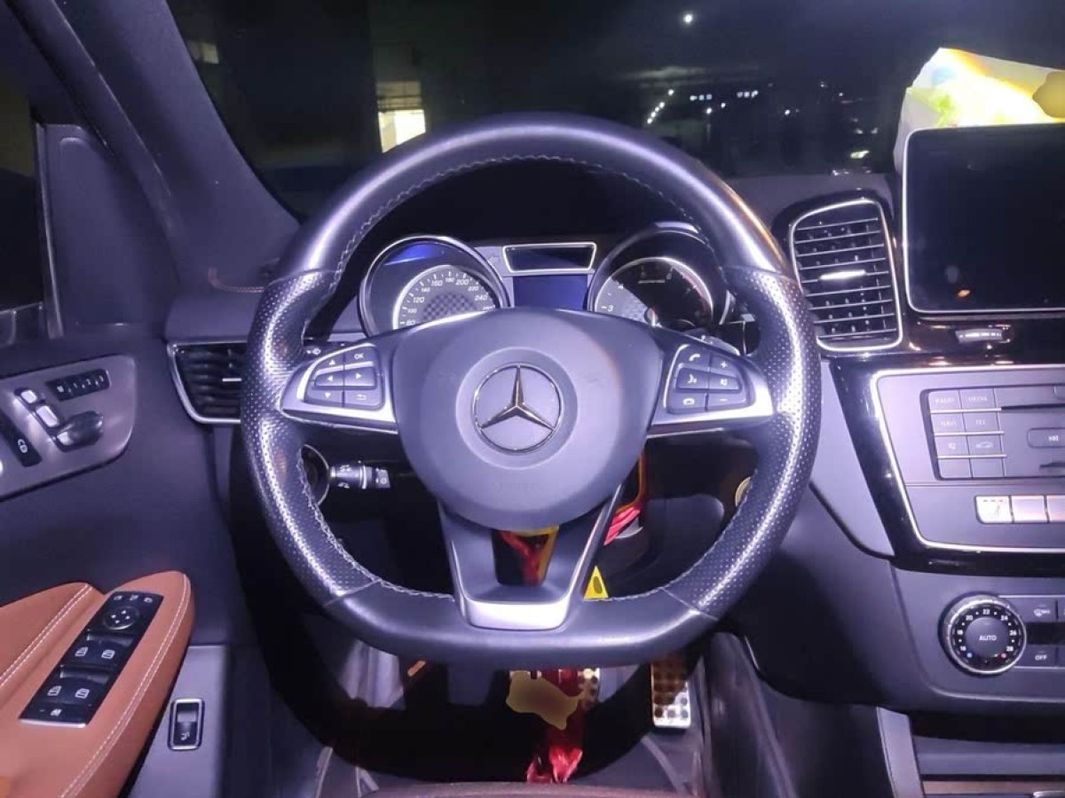 奔馳 奔馳GLE AMG  2017款 AMG GLE 43 4MATIC圖片