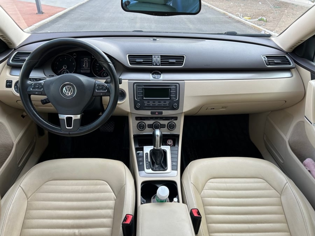 大眾 邁騰  2015款 1.8TSI 領(lǐng)先型圖片