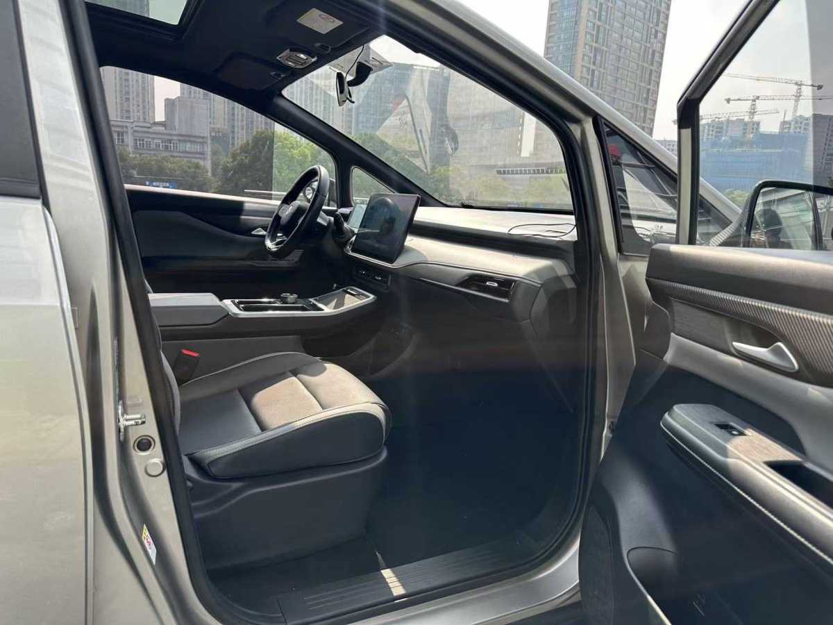 2022年9月合創(chuàng) 合創(chuàng)Z03  2022款 510km 潮享版 135kW 64.23kWh