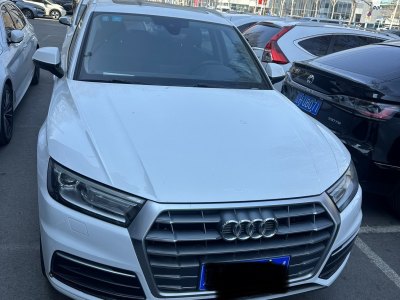 2019年3月 奧迪 奧迪Q5L 40 TFSI 榮享進(jìn)取型 國(guó)VI圖片