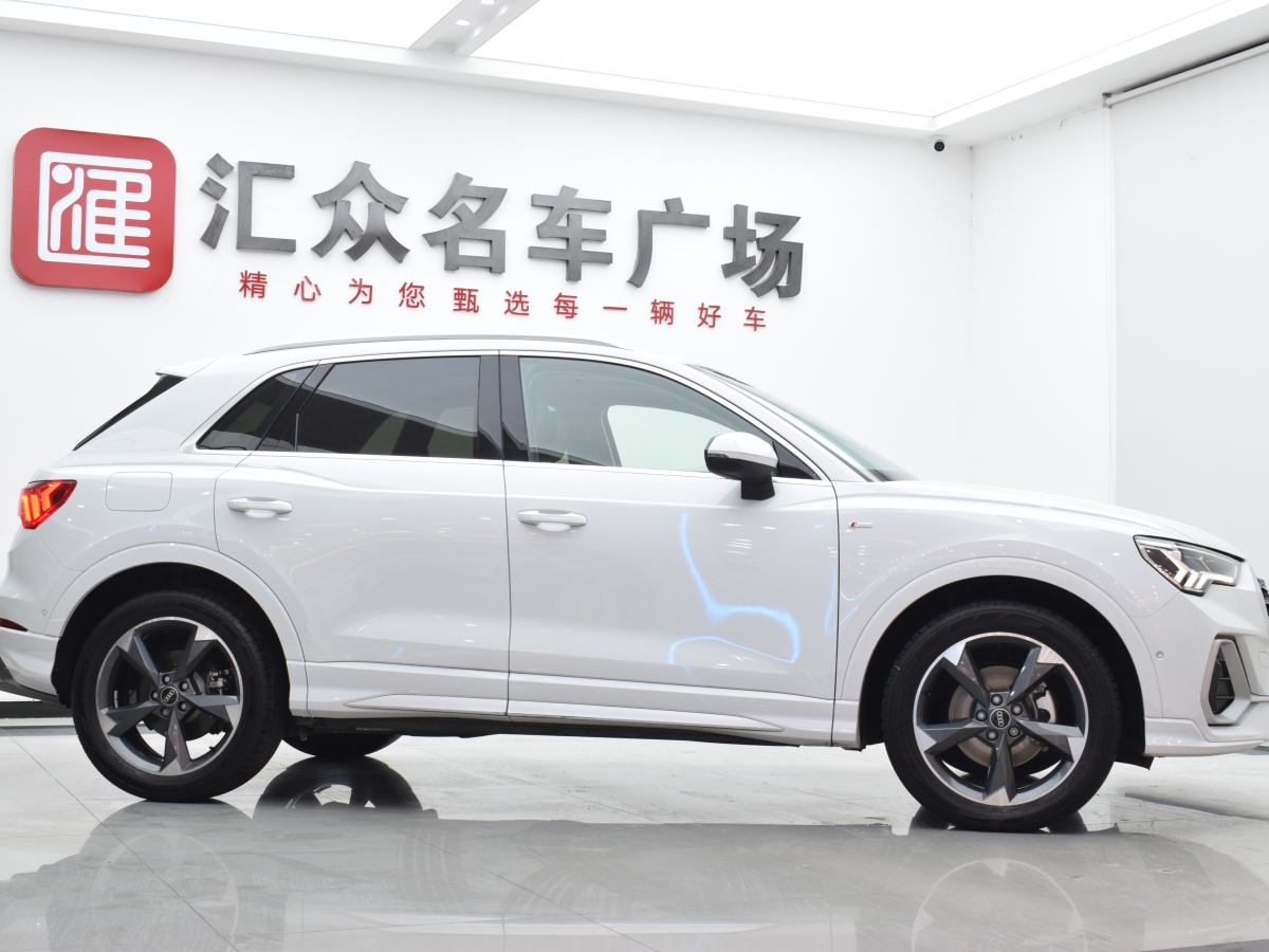 奧迪 奧迪Q3  2022款 35 TFSI 時尚動感型圖片