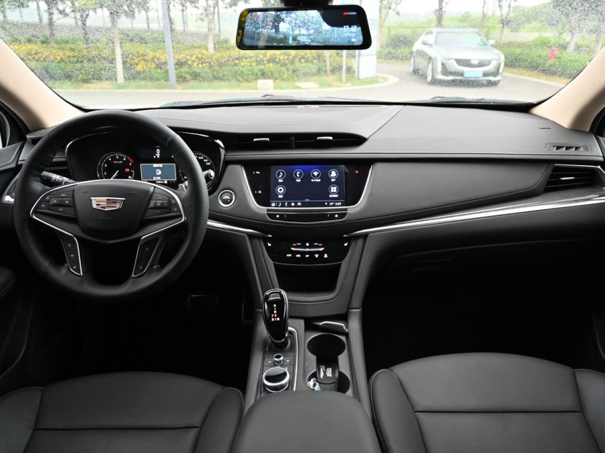 凱迪拉克 XT5  2024款 2.0T 四驅(qū)尊貴型（至臻版）圖片
