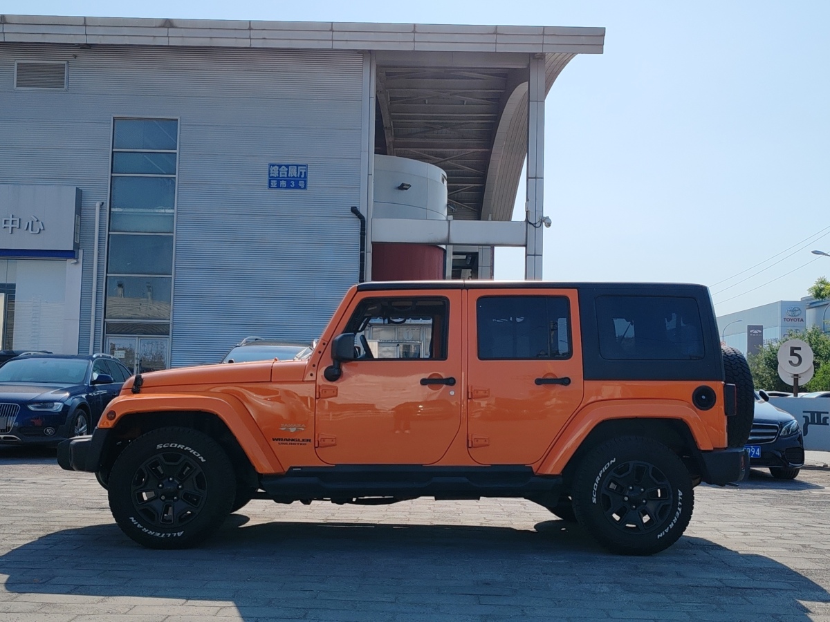 Jeep 牧馬人  2013款 3.6L Sahara 四門版圖片
