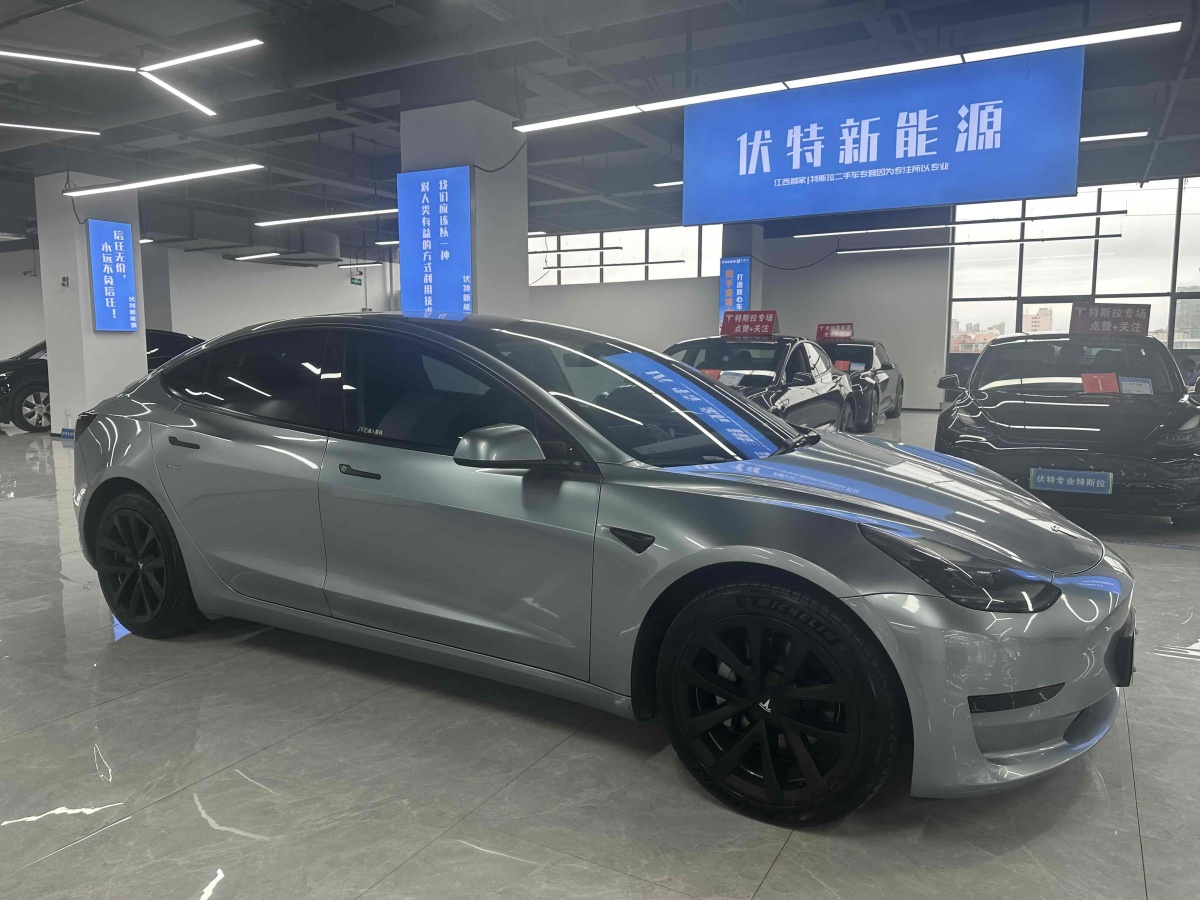 2022年8月特斯拉 Model 3  2022款 改款 后輪驅(qū)動(dòng)版