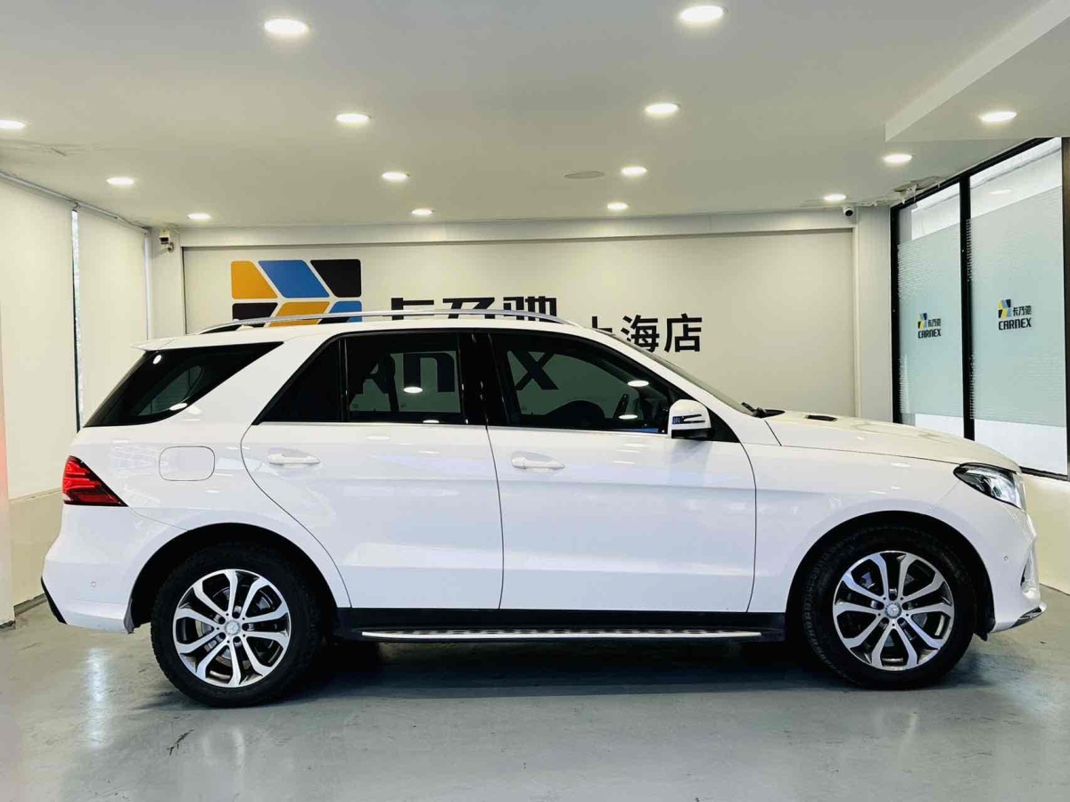 奔馳 奔馳GLE  2016款 GLE 320 4MATIC 動感型圖片