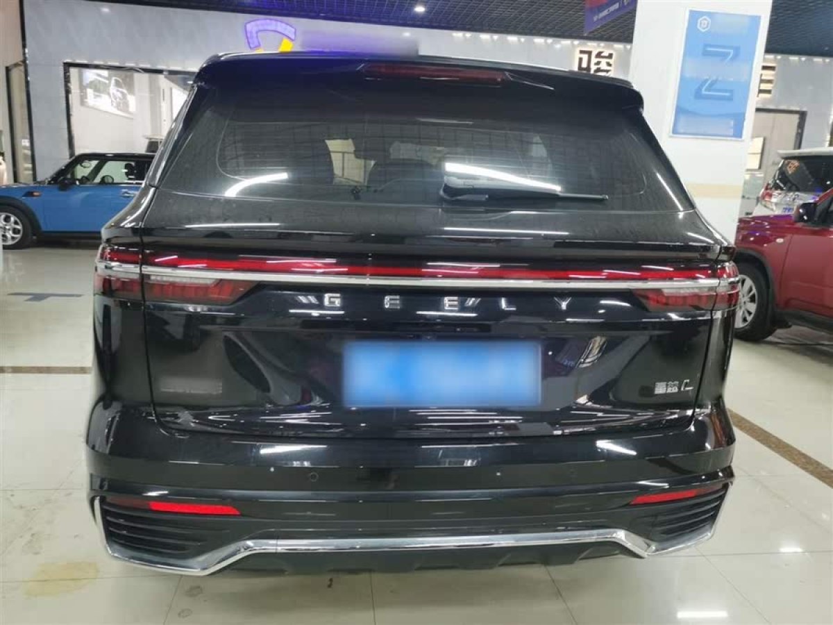 吉利 星越L  2021款 2.0TD DCT EVO兩驅(qū)尊貴型圖片