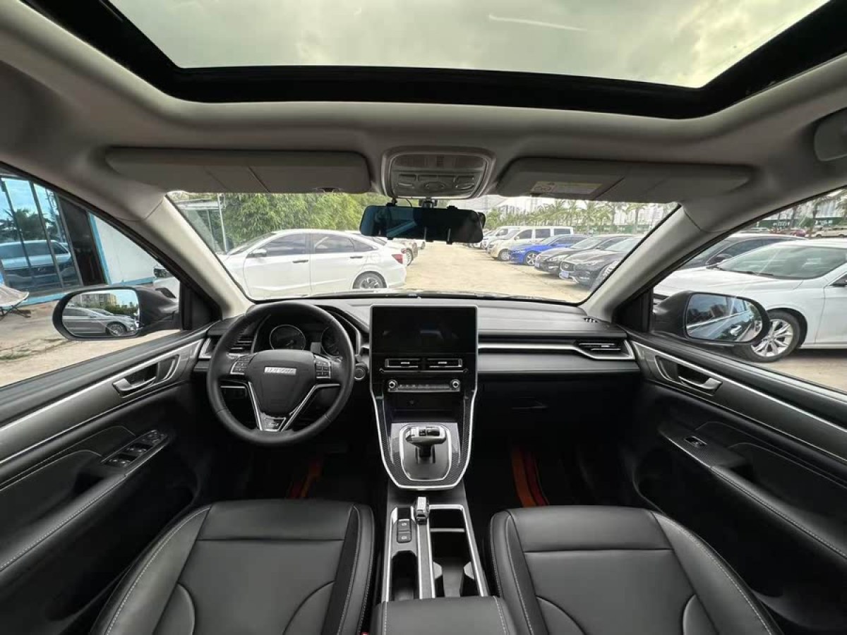 哈弗 M6  2023款 PLUS 1.5T DCT豪華智聯(lián)型圖片