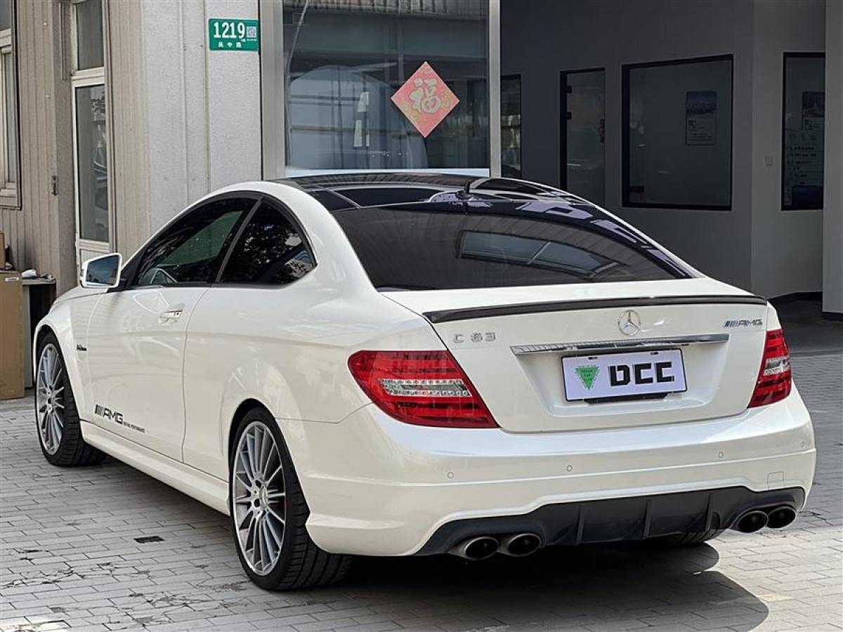 奔馳 奔馳C級AMG  2012款 AMG C 63 Coupe 高性能版圖片