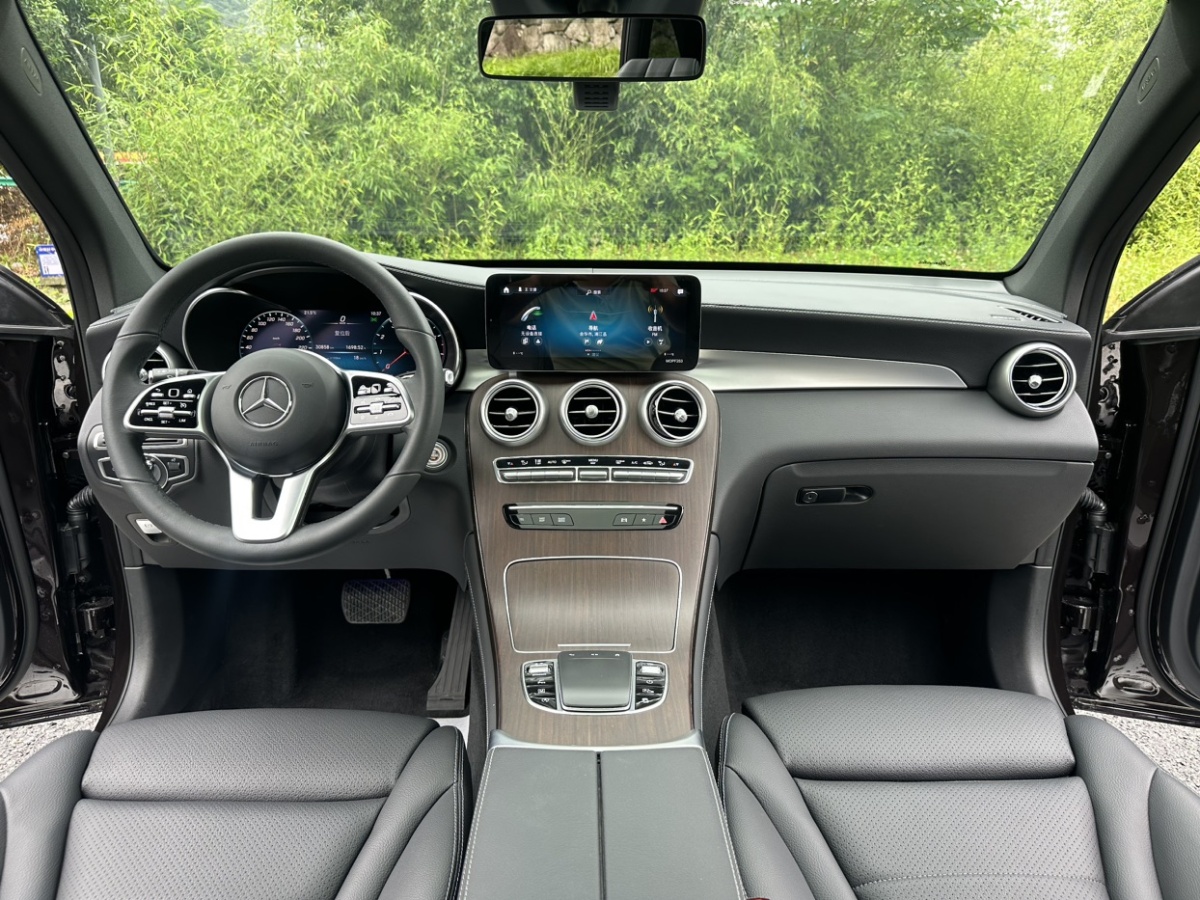 奔馳 奔馳GLC  2018款 改款 GLC 300 4MATIC 動感型圖片