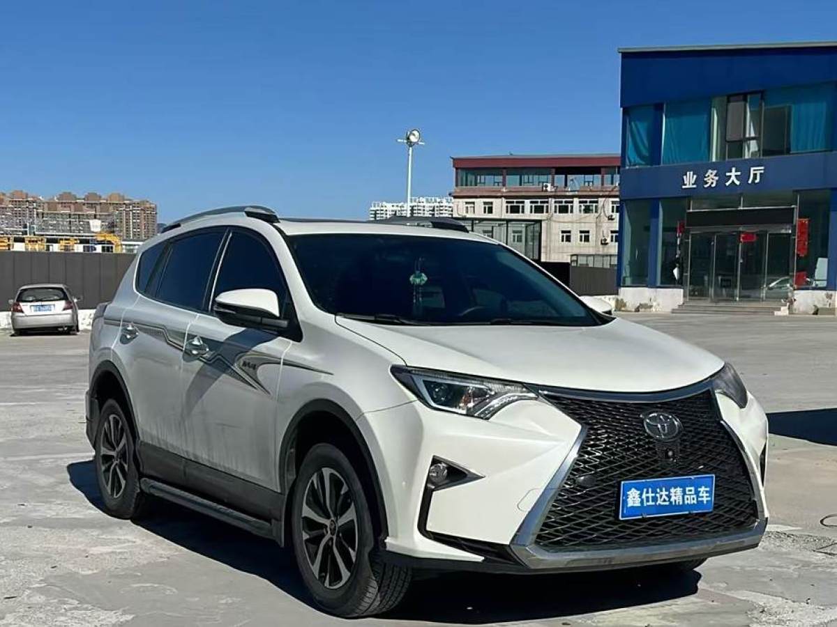 豐田 RAV4榮放  2016款 2.0L CVT兩驅(qū)風(fēng)尚版圖片