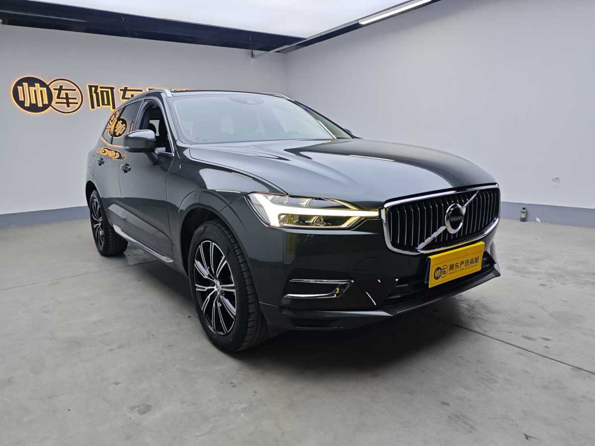 沃爾沃 XC60  2020款 T5 四驅(qū)智遠(yuǎn)豪華版圖片