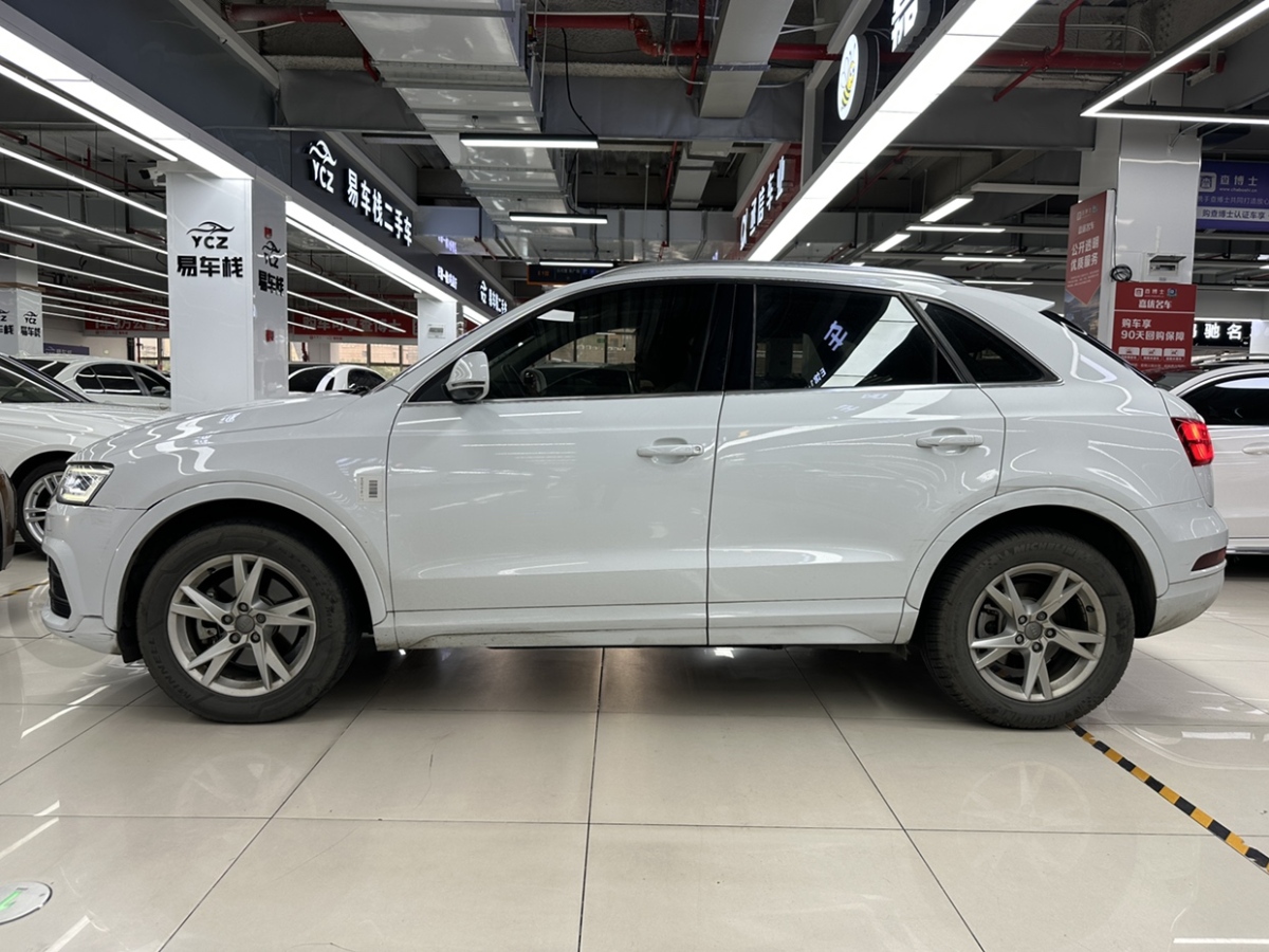 奧迪 奧迪Q3  2018款 30周年年型 30 TFSI 時尚型圖片