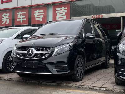 2023年11月 奔驰 V级 V 260 L 长轴距豪华版图片