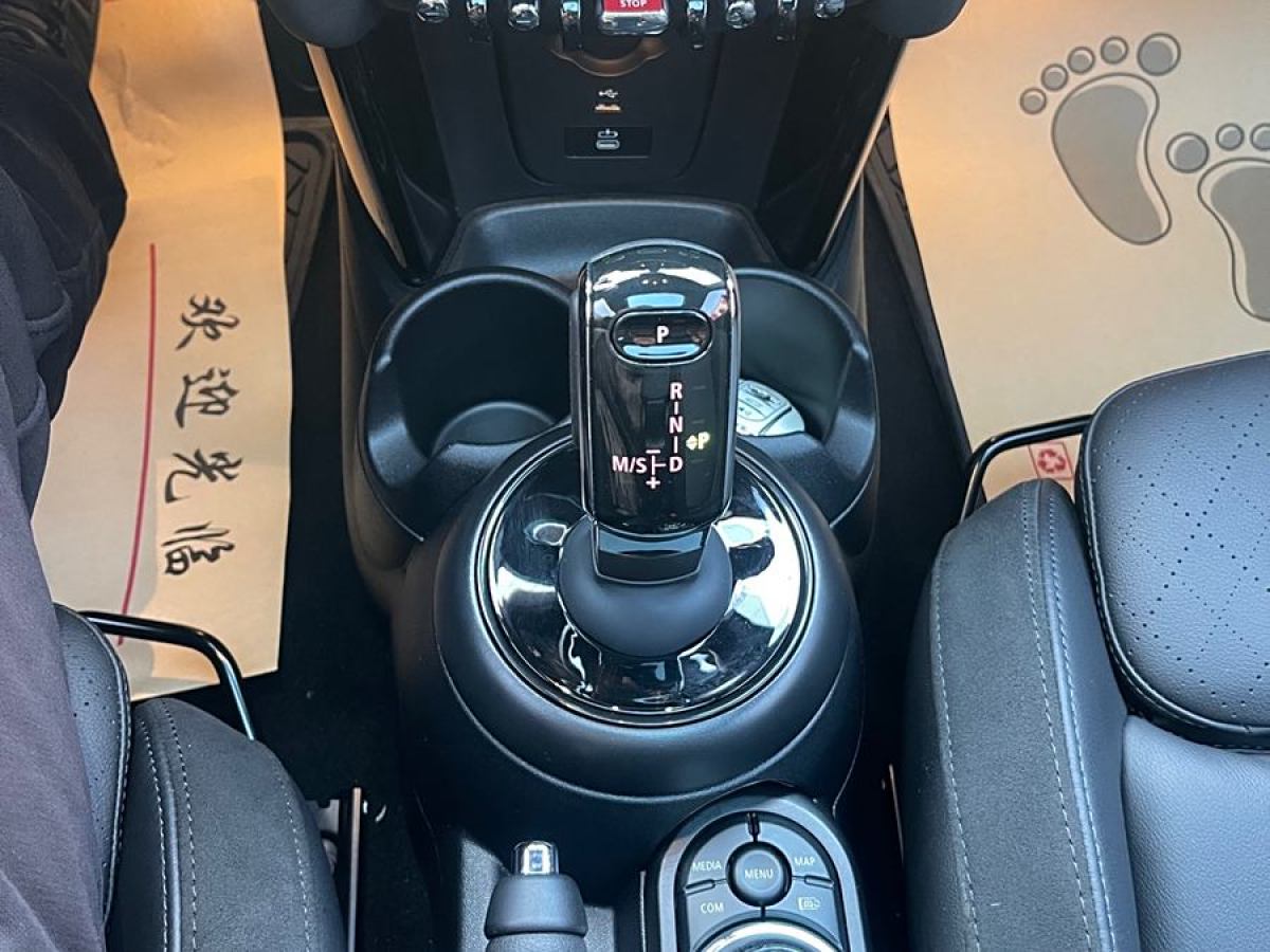 MINI MINI  2023款 2.0T COOPER S 賽車(chē)手圖片