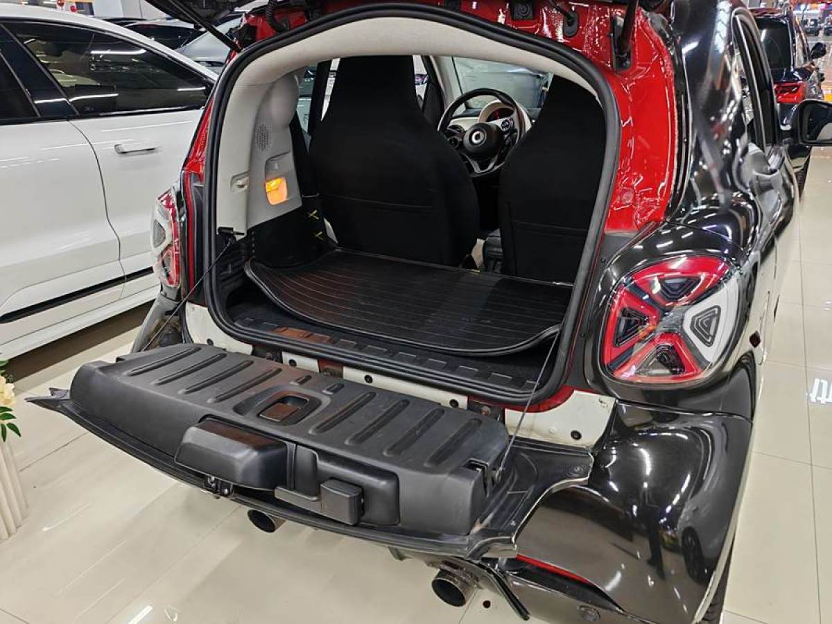 smart fortwo  2015款 1.0L 52千瓦硬頂激情版圖片