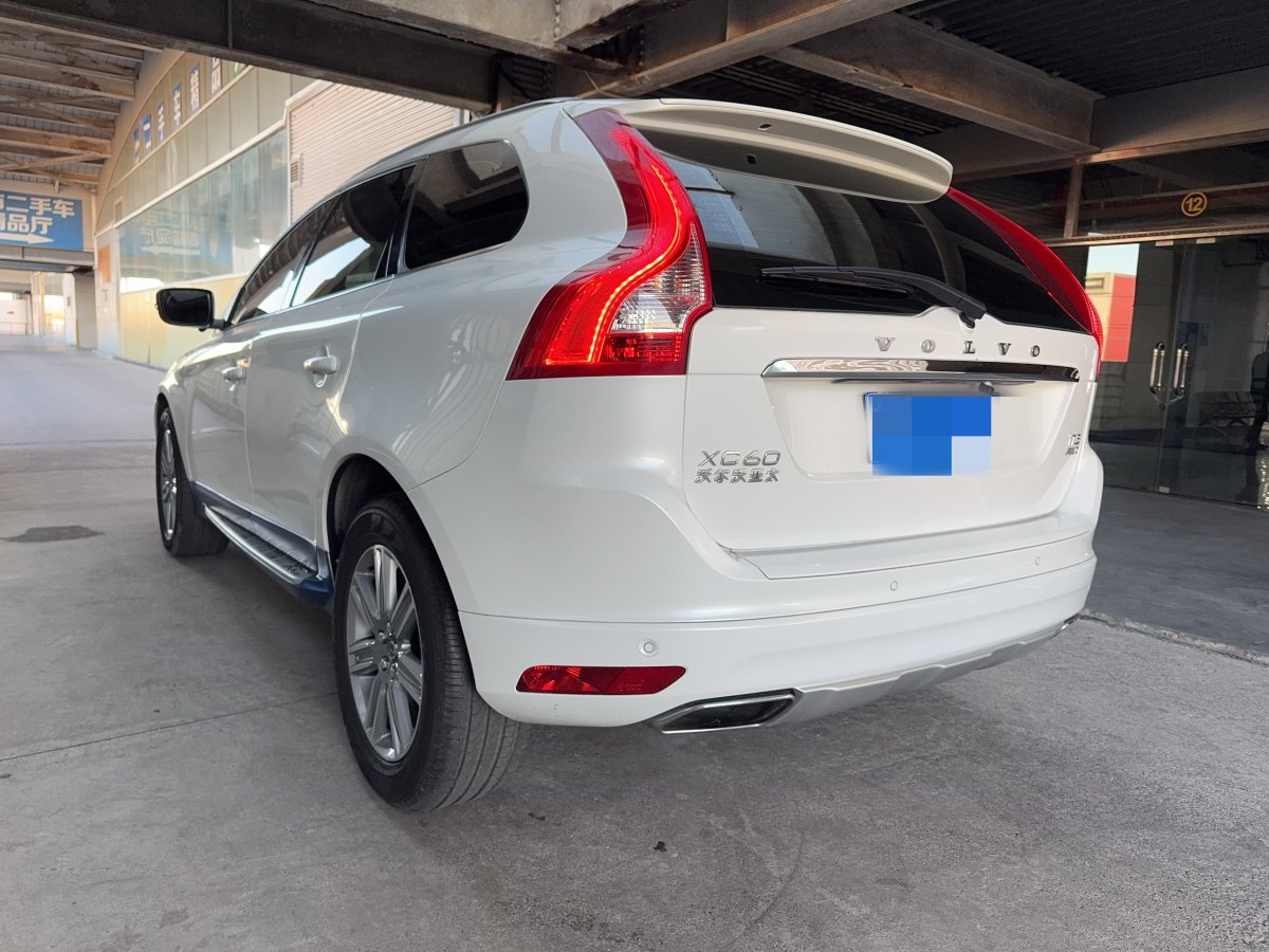 沃爾沃 XC60  2017款 T5 AWD 智進升級版圖片