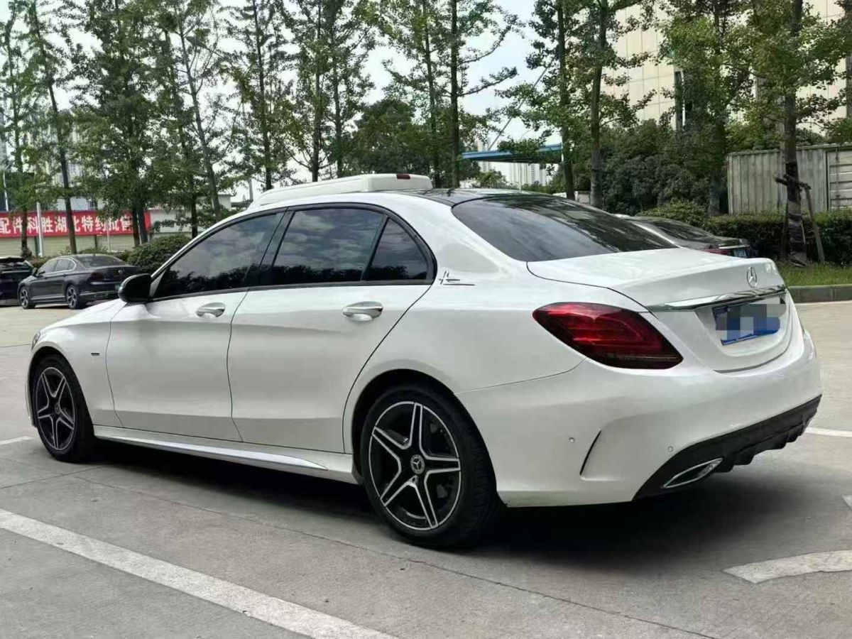 奔馳 奔馳C級(jí)  2021款 C 300 L 運(yùn)動(dòng)版圖片